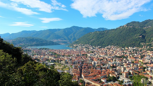 a casa caiu um cassino na vizinhança